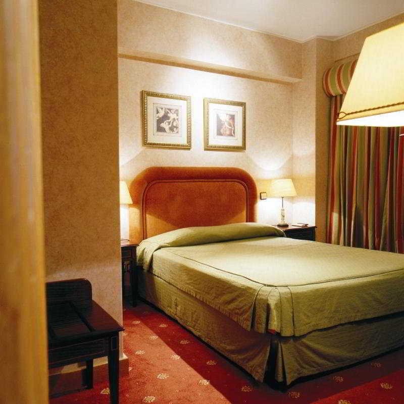 ליסבון Vip Inn Berna Hotel מראה חיצוני תמונה